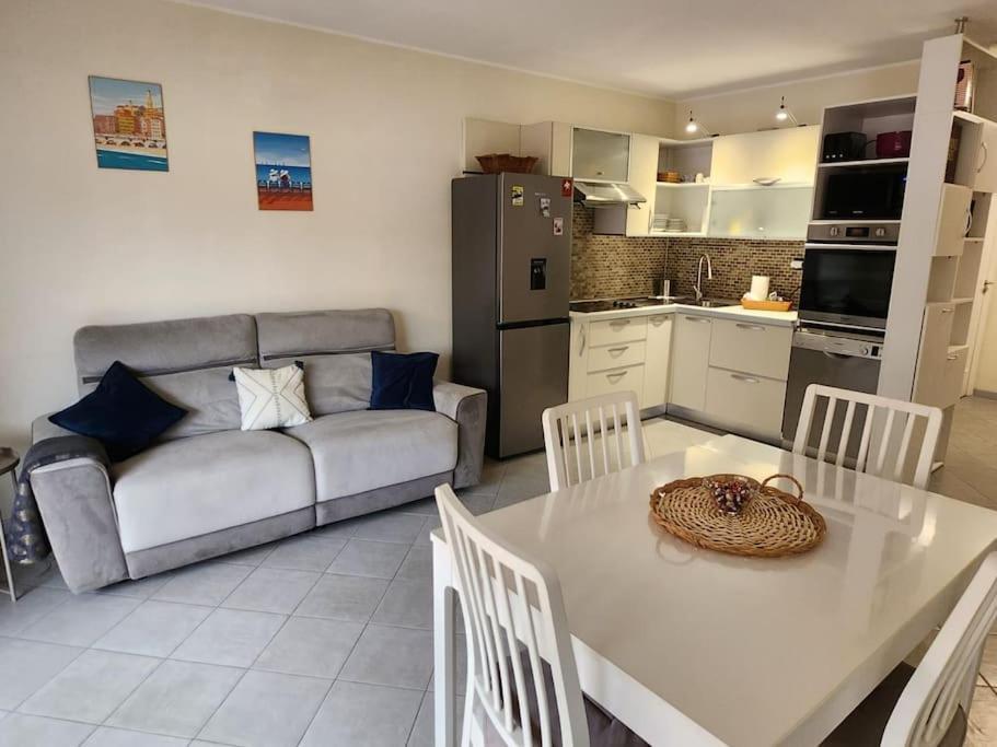 מנטון Appartement Ambassadeur מראה חיצוני תמונה